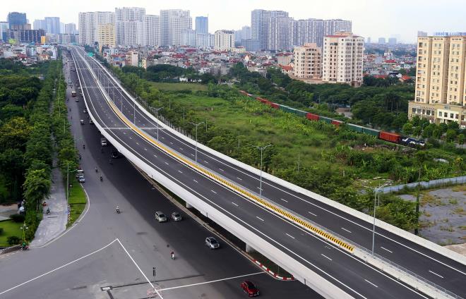 Cứu hộ ắc quy phạm văn đồng